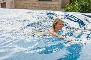 Hotel The Costa Nha Trang Residences