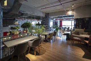 Hotel The Costa Nha Trang Residences