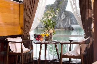Hotel Hera Cruises