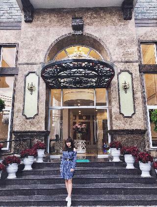 Du Lys Hotel