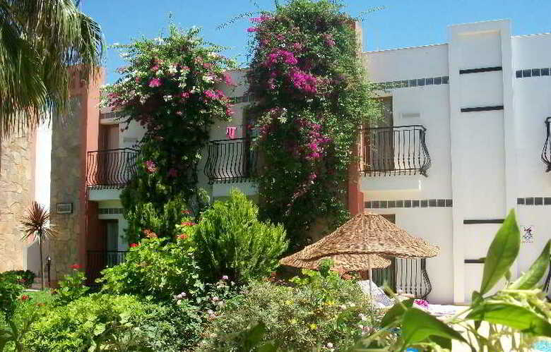 Kriss Hotel