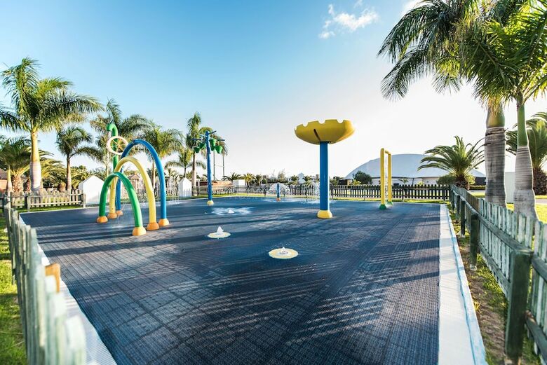 Hotel THB Tropical Island
