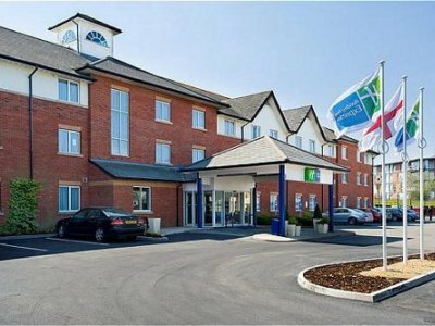 Hotel Holiday Inn Express Gatwick Crawley