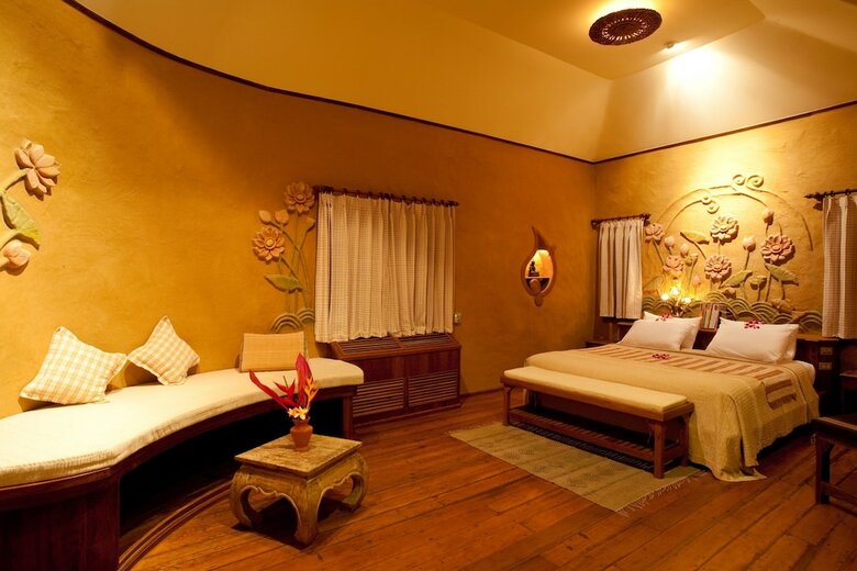 Hotel Vana Varin Resort