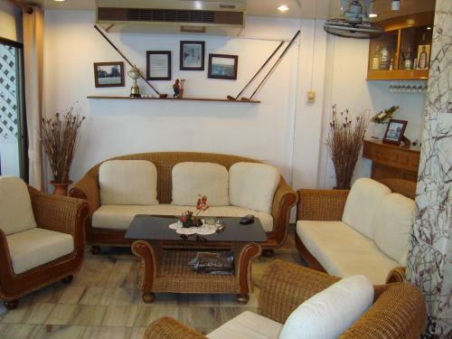 Albergue A&b Hotel