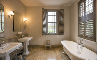 Hotel Leeu Estates