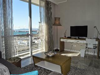 Harbour Bridge Luxury Apartments