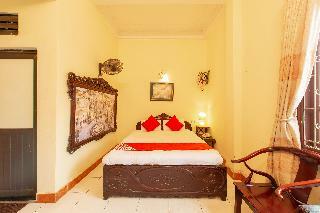 Thang Long Hotel