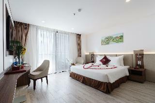 Le More Hotel