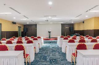 Le More Hotel