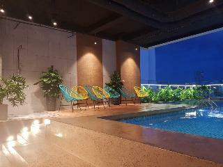 Em Oi Hotel