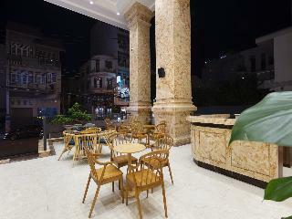Daphovina Hotel