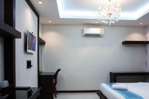 Hotel Roses Huahin