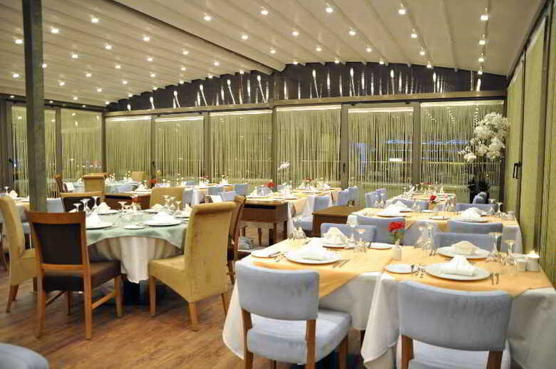 Neva Star Gate Hotel