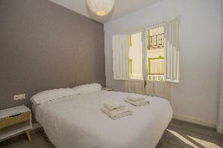 Apartamentos Centro Nerja Canovas Marimel