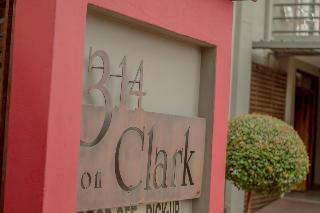 Hotel 314 On Clark Guest House