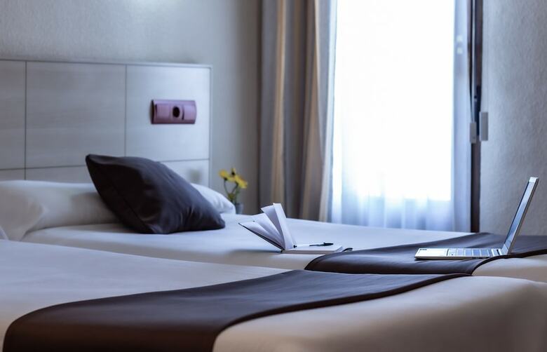 Hotel Oyo Hostal Rural El Ca�o