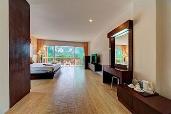 Albergue Aonang Regent Hotel
