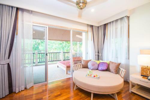 Hotel Pakasai Resort