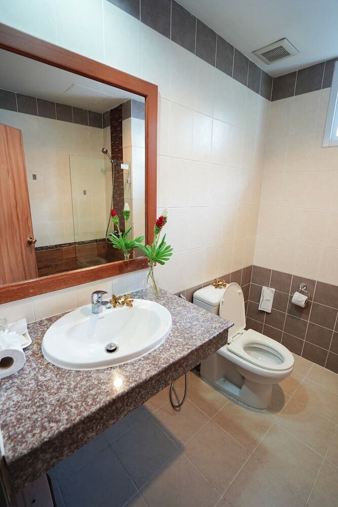 Hotel Pranang Flora House