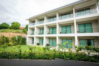 Sunset Beach Club Hotel