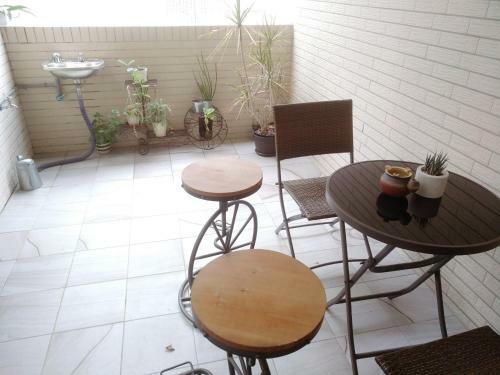 Meet Travelers Guest House