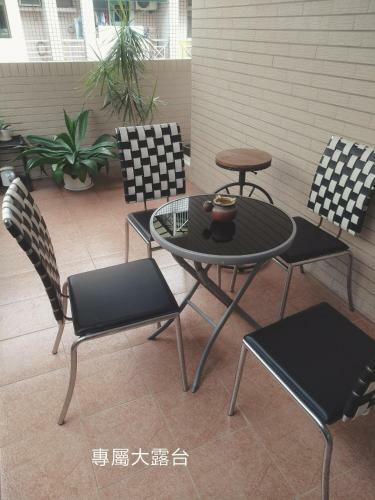 Meet Travelers Guest House