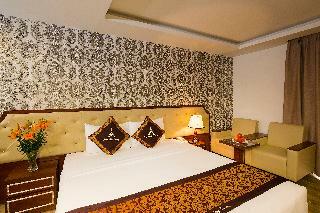 Hotel Paris Nha Trang