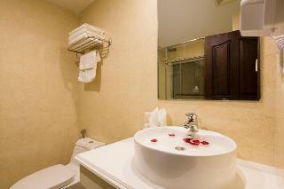 Hotel Paris Nha Trang