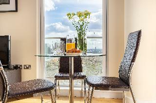 Hotel Luxurious Lanterns Court Two-bedrooms Apartments