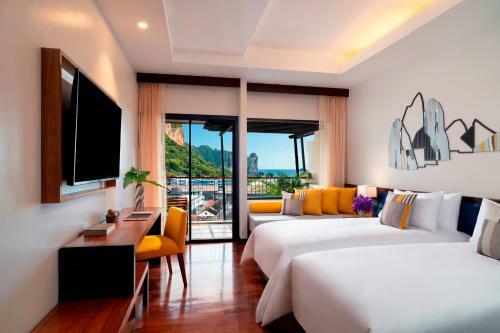 Hotel Aonang Cliff Beach Resort