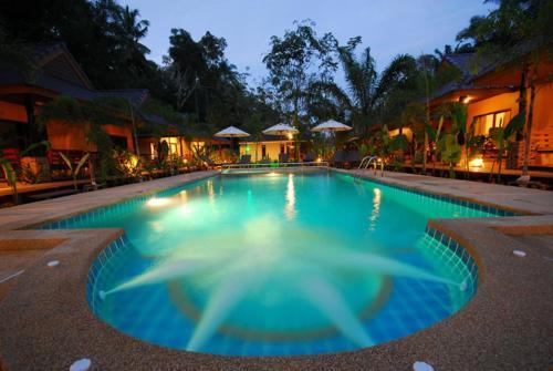 Hotel Sunda Resort