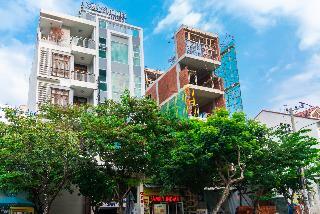 Oyo 389 Gold Summer Hotel