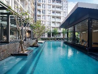 Arden Hotel And Residence By At Mind