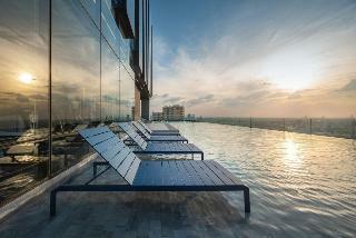 The Quarter Hotel Ari