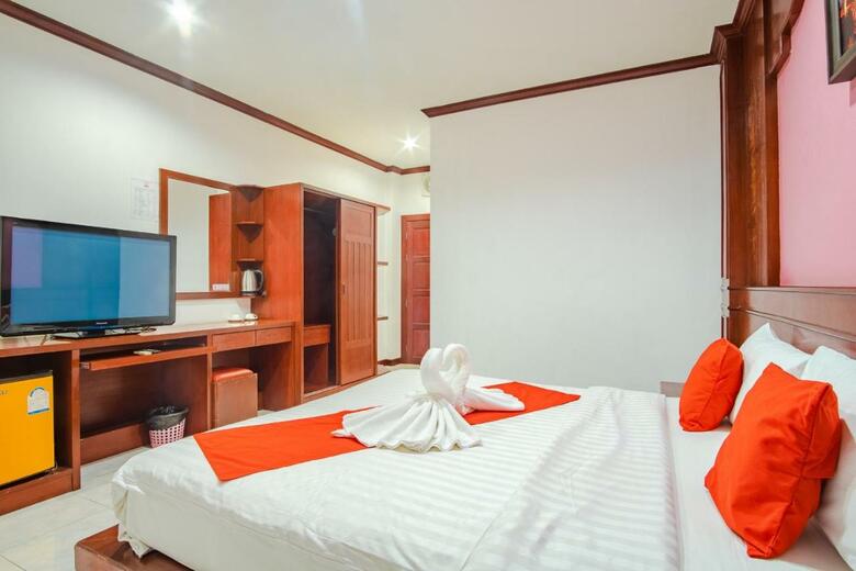 Hotel Art Mansion Patong