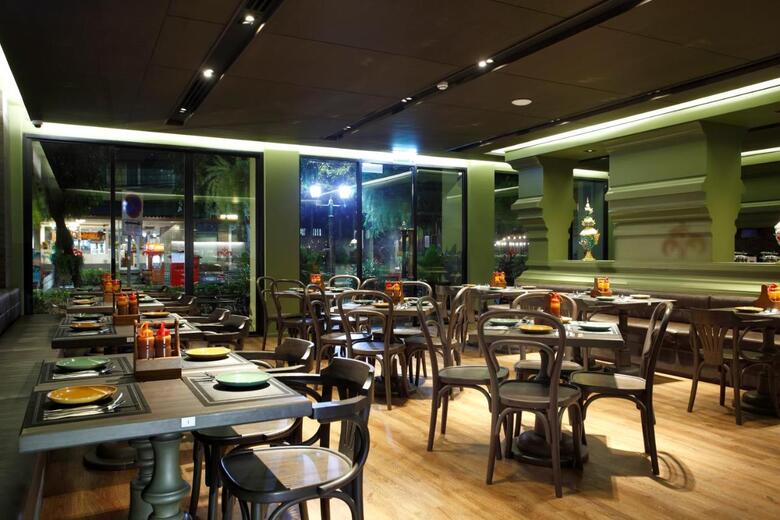Chillax Heritage Hotel