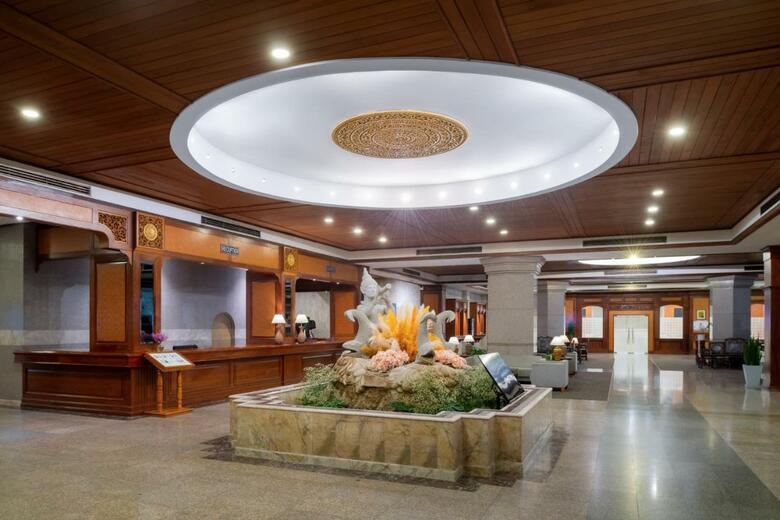 Star Hotel