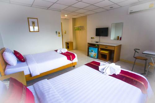 Central Place Hotel