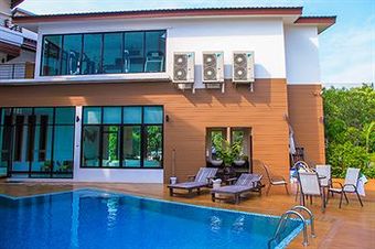Mamaison Hotel