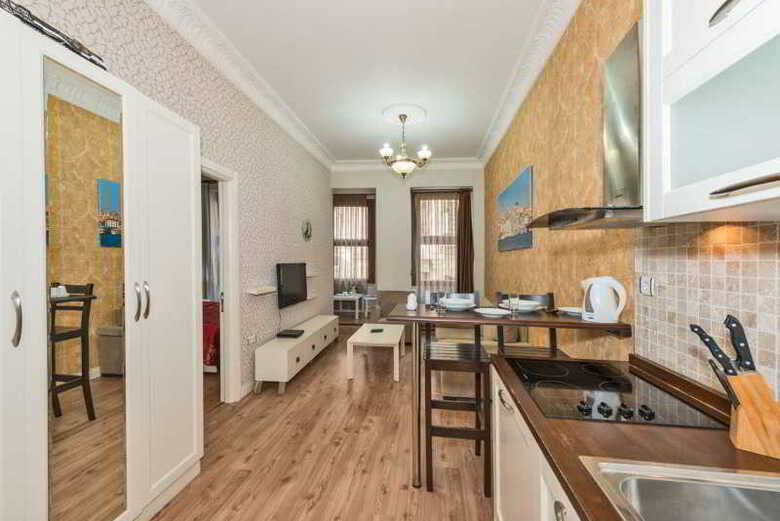 Aparthotel Iq Houses Mis