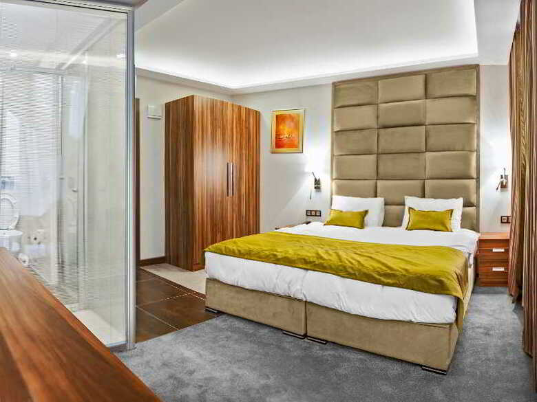 The22 Hotel