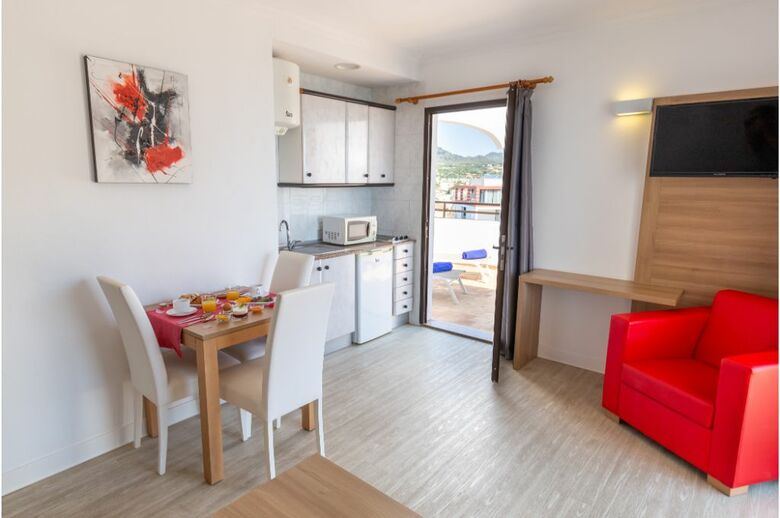 Apartamentos R2 Cala Millor Beach