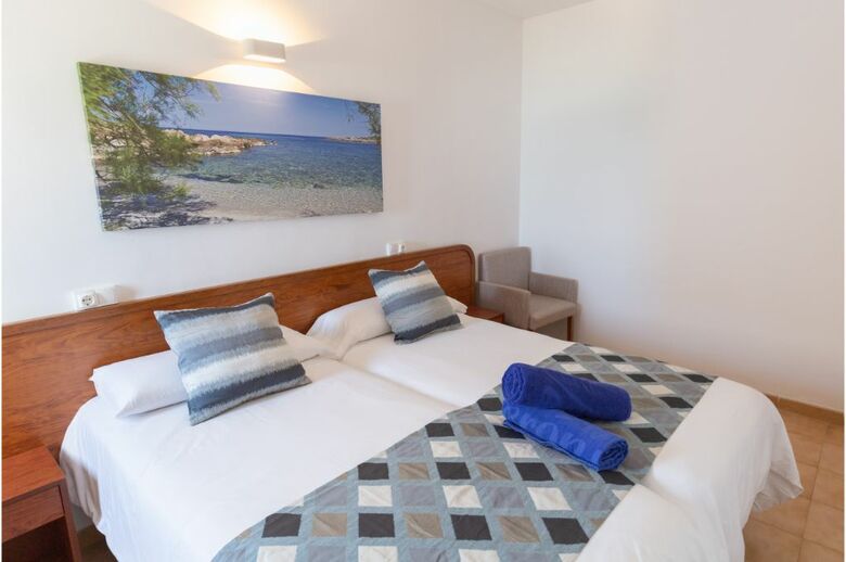 Apartamentos R2 Cala Millor Beach