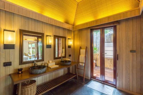 Hotel The Treasure Resort Koh Matsum
