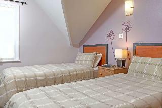 Best Western Deincourt Hotel
