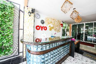 Hotel Beach Walk Stay