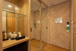 Best Western Prime Square Hotel