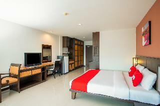 Oyo 241 Ratana Hotel Sakdidet