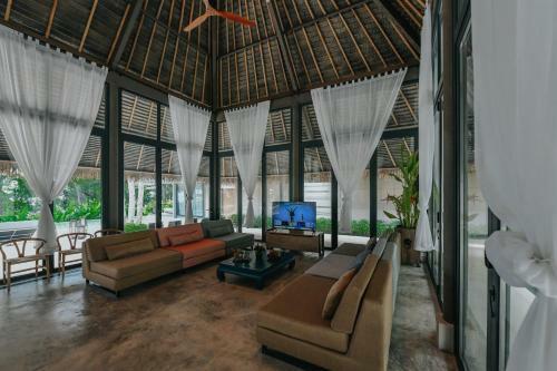 Hotel Island Escape By Burasari